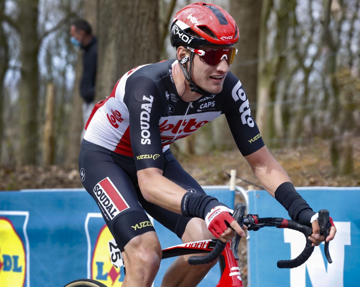 Om Brent Van Moer år